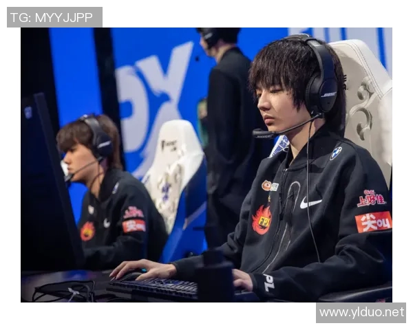 FPX战队在CSGO中的控制体系解析与战术运用探讨